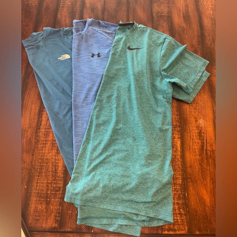 Set of 3 Men’s T-shirts